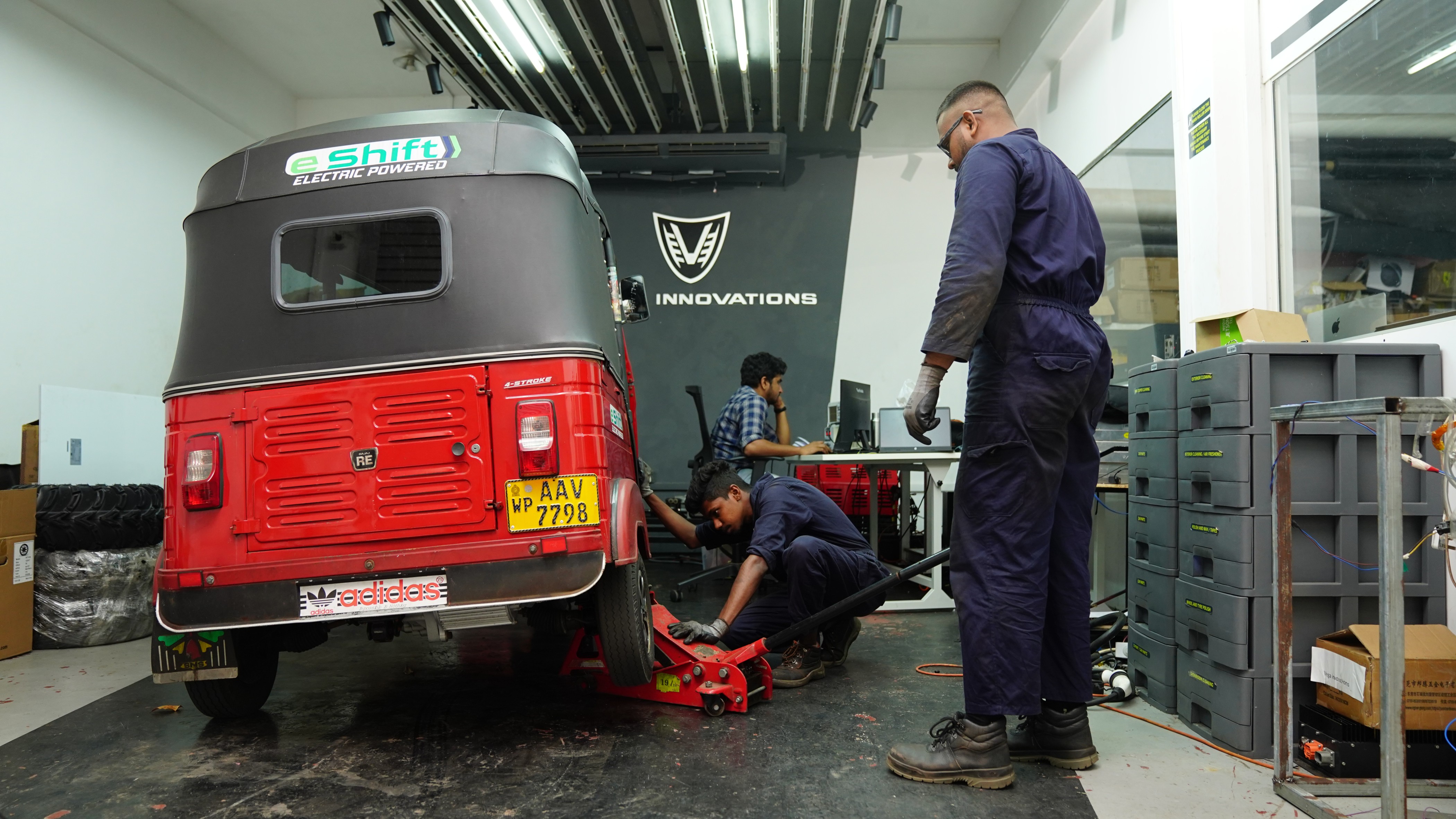 Voltmotive electric tuk